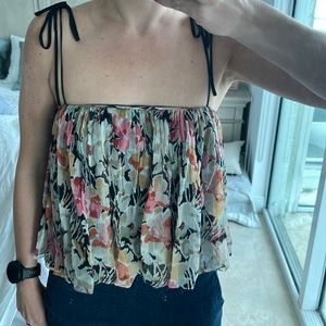 Elizabeth and James size small floral silk crop top with tie straps